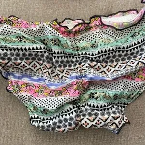 Bas De Bikini Victoria's Secret Rayé Avec Volants - Taille M - Neuf Sans étiquettes
